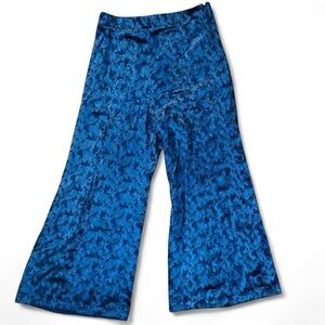 Anthropologie Maeve Blue Velvet Floral Wide-Leg Pants – High-Waisted Cropped